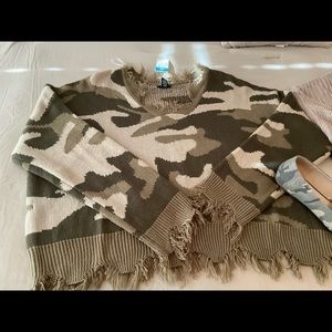Rue 21 plus size Camo Destructed Hem Crop Sweater